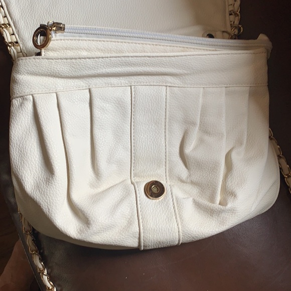 Authentic Dan Story Designer quilted purse. GUC. - Picture 8 of 13